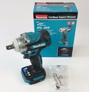 Foto vom Lieferumfang des Makita DTW300Z